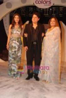 thumb_Sonali Bendre, Kiron Kher, Sajid Khan at India_s Most Wanted press meet in Lalit Hotel on 1st  - KiRoN KhEr