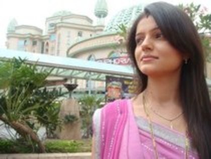 12686564_NMVGRECNF - Rubina Dilaik 00