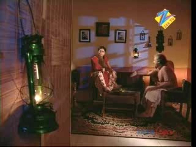 21469094_LKZQMCQNR - Imarti-Sora A Lui Radhika Geamana