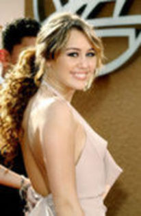 GUGYAEGEWCHIKTKESAB - Hannah Montana and Miley Cirus