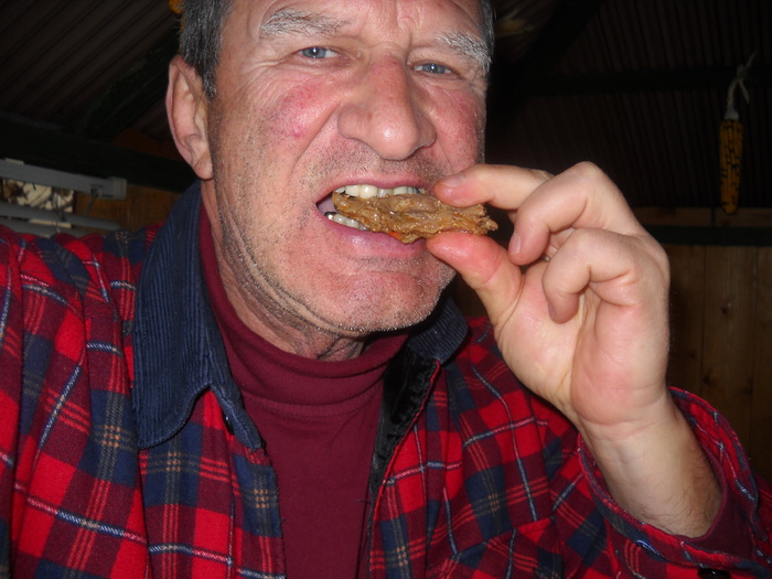 mi-a spart incisivii - CEAUNUL de toamna