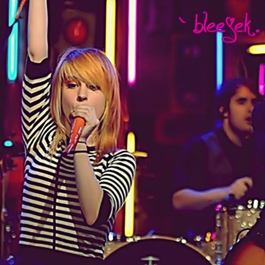 15 - x Hayley Williams