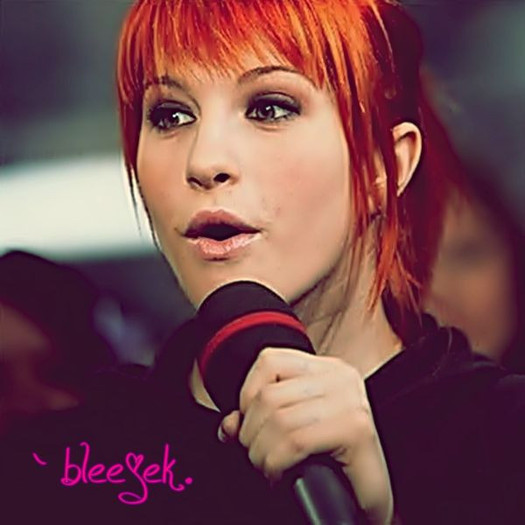 17 - x Hayley Williams