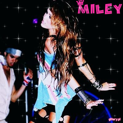 23119452_FNTCZKCHA - Toate Pozele Mele Cu Miley