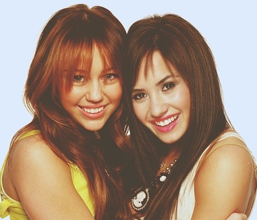 22898988_DGNAKHVSZ - Toate Pozele Mele Cu Miley