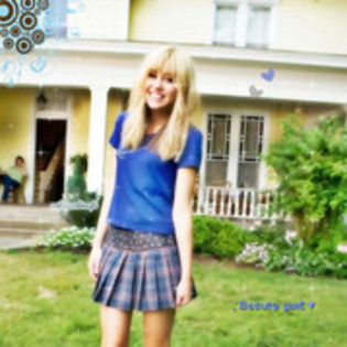 23282350_ZAPAMCJRW - Toate Pozele Mele Cu Miley