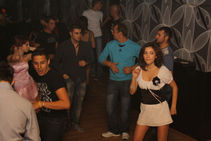 Betty Stroe 107 - Betty Stroe