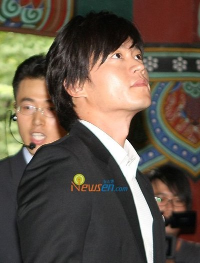 n41216229802_1082732_2662 - a---lee seo jin---a