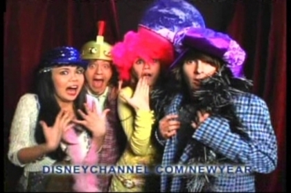 10 - Disney Channel New years Eve Singalong Bowlathon 2006 December 31st 2006-00