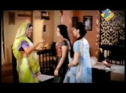 Image29 - choti bahu title song