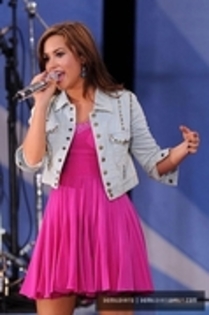 Demitria la un concert