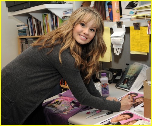 debby-ryan-borders-jean-luc-15 - At - the - Borders - Store - in - Century - City
