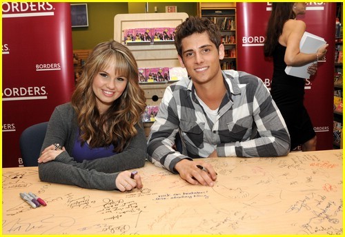 debby-ryan-borders-jean-luc-14
