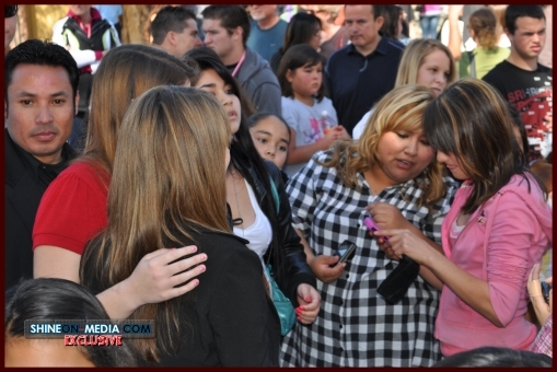 normal_pinksopening026