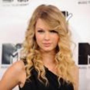 Taylor_Swift_1230494204_2 - tylor swift