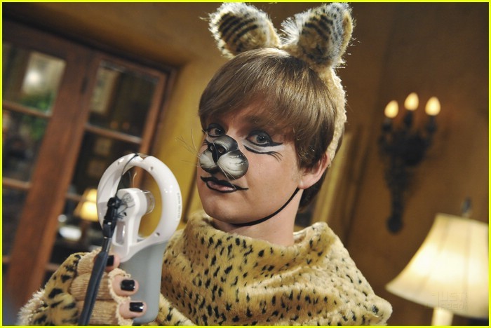 miley-cyrus-jay-leno-remember-hm-02