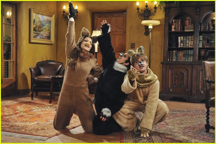 miley-cyrus-jay-leno-remember-hm-34