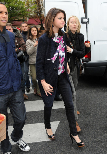 Selena+Gomez+Shoes+HnTGZcjDeX8l