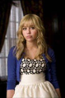 EXXBZPDYNDOCXSRAQNG; Hannah Montana
