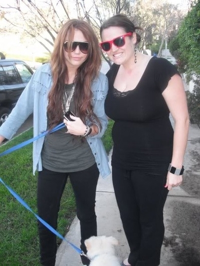  - 0 A MILEY CYRUS POZE EXTREM DE RARE A 0