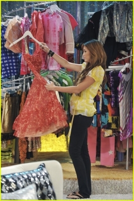 I LIKE THIS DRESS - Toate Pozele Mele Cu Miley