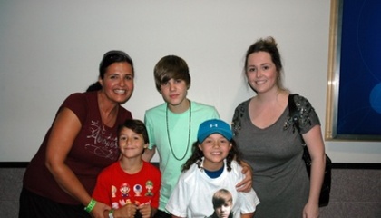  - August 2010 MEETand GREET Scotiabank Place - Ottawa Ontario August 24th