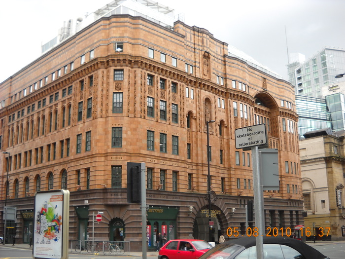 ANGLIA AUGUST 2010 001 (330) - MANCHESTER