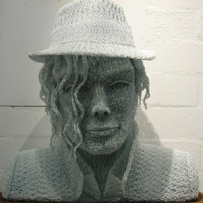 IL_Michael Jackson Sculpture - Iincredibile sculpturi din sirma de gard-Ivan Lovatt