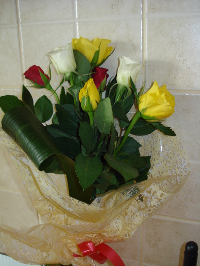 PTR. SORA MEA,GABRIELA CLAUDIA-LA MULTI ANI!