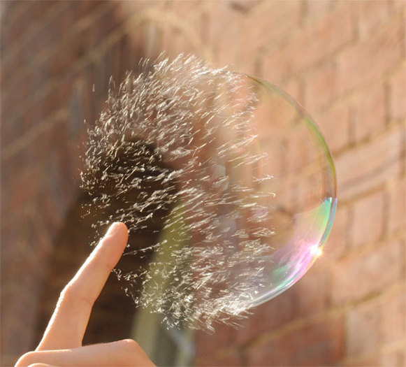 popping-soap-bubble - O_o bubbles O_o