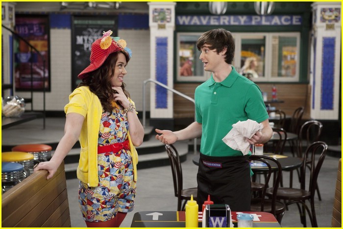 gregg-sulkin-wizards-return-02 - O_o wizards of waverly place O_o