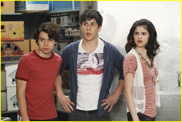 gregg-sulkin-wizards-return-03 - O_o wizards of waverly place O_o