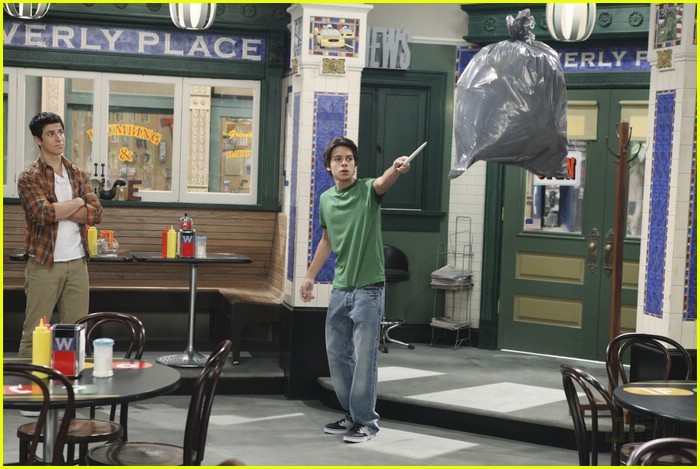 wizards-waverly-alex-gives-up-03