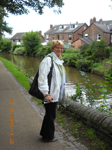 ANGLIA  AUGUST 2010 207 - MANCHESTER