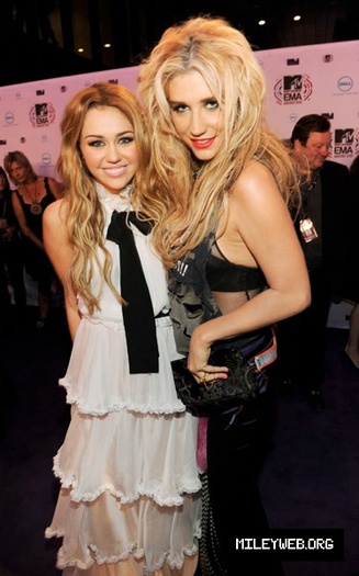 005 - Toate Pozele Mele cu Miley si Hannah00