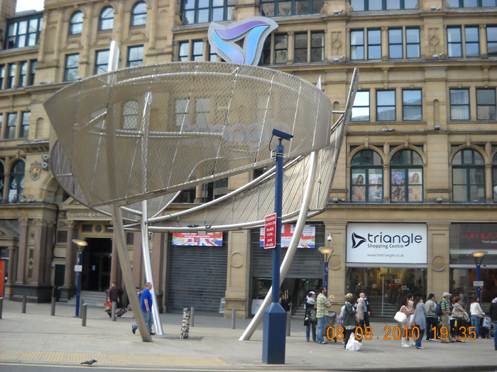 ANGLIA AUGUST 2010 001 (616) - MANCHESTER