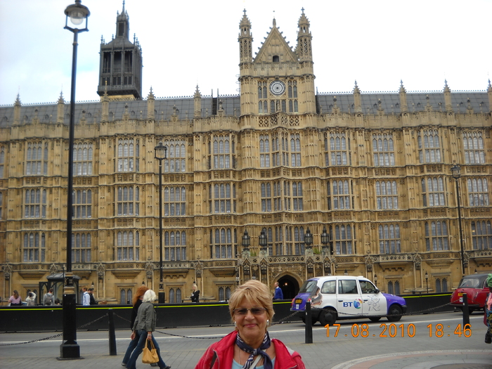 ANGLIA AUGUST 2010 001 (1207) - LONDRA