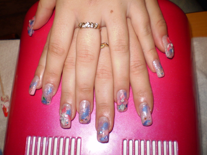 PA090123 - Unghii false facute de mine