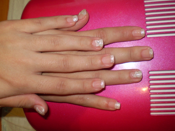 PA250186 - Unghii false facute de mine