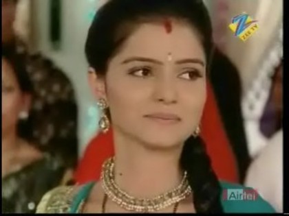 2lsba7r - Capturi Choti Bahu