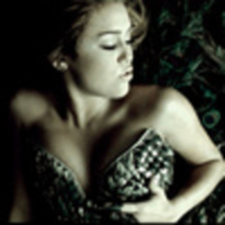 15490069_ICQTUJKBE - Miley Cyrus-I cant be tamed