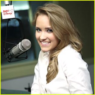 justjaredjr_radio_69175_emily_osment_radio_disney - Emili Osmet 000