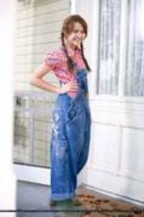 WLYEIRSPPOLPPATFJQR - Hannah Montana 0
