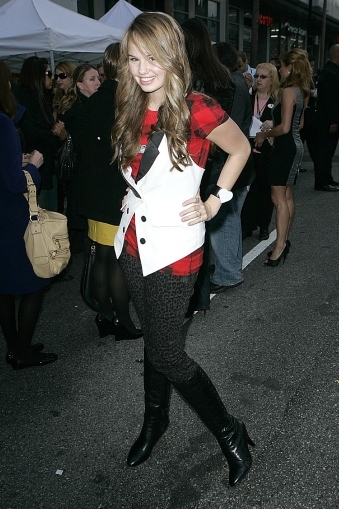 normal_058 - Race - To - Witch - Mountain - Premiere