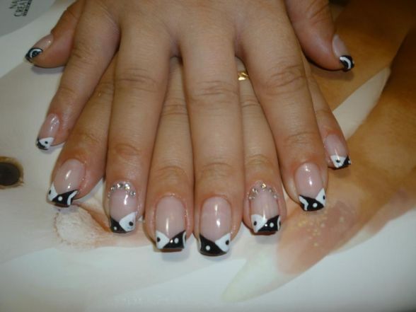 unghii false - UnGhI fAlSe