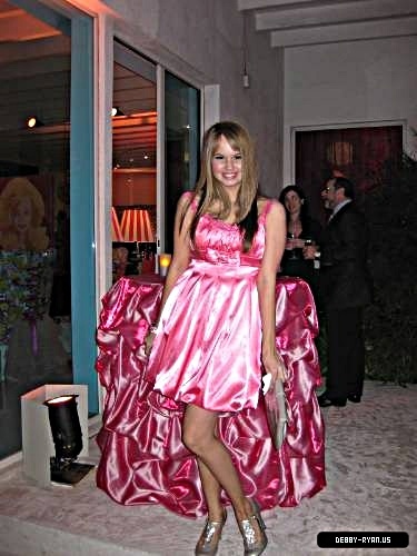 debby-ryan-04