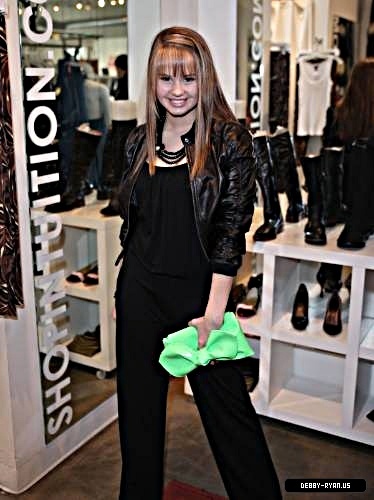 debby-ryan-0032