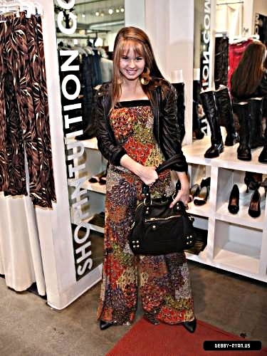 debby-ryan-0046