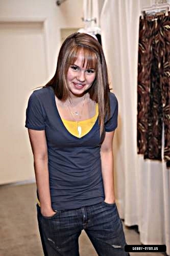 debby-ryan-0052 - Sharpen - Pics