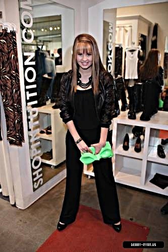 debby-ryan-0094